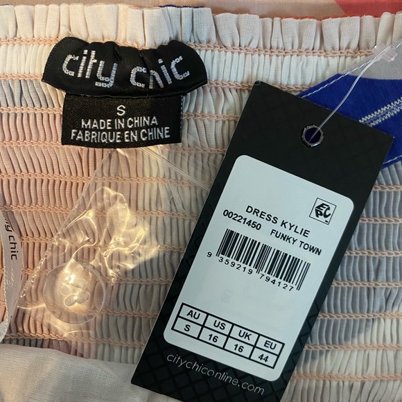 Colorful Abstract Print Dress - Picture 5 of 6